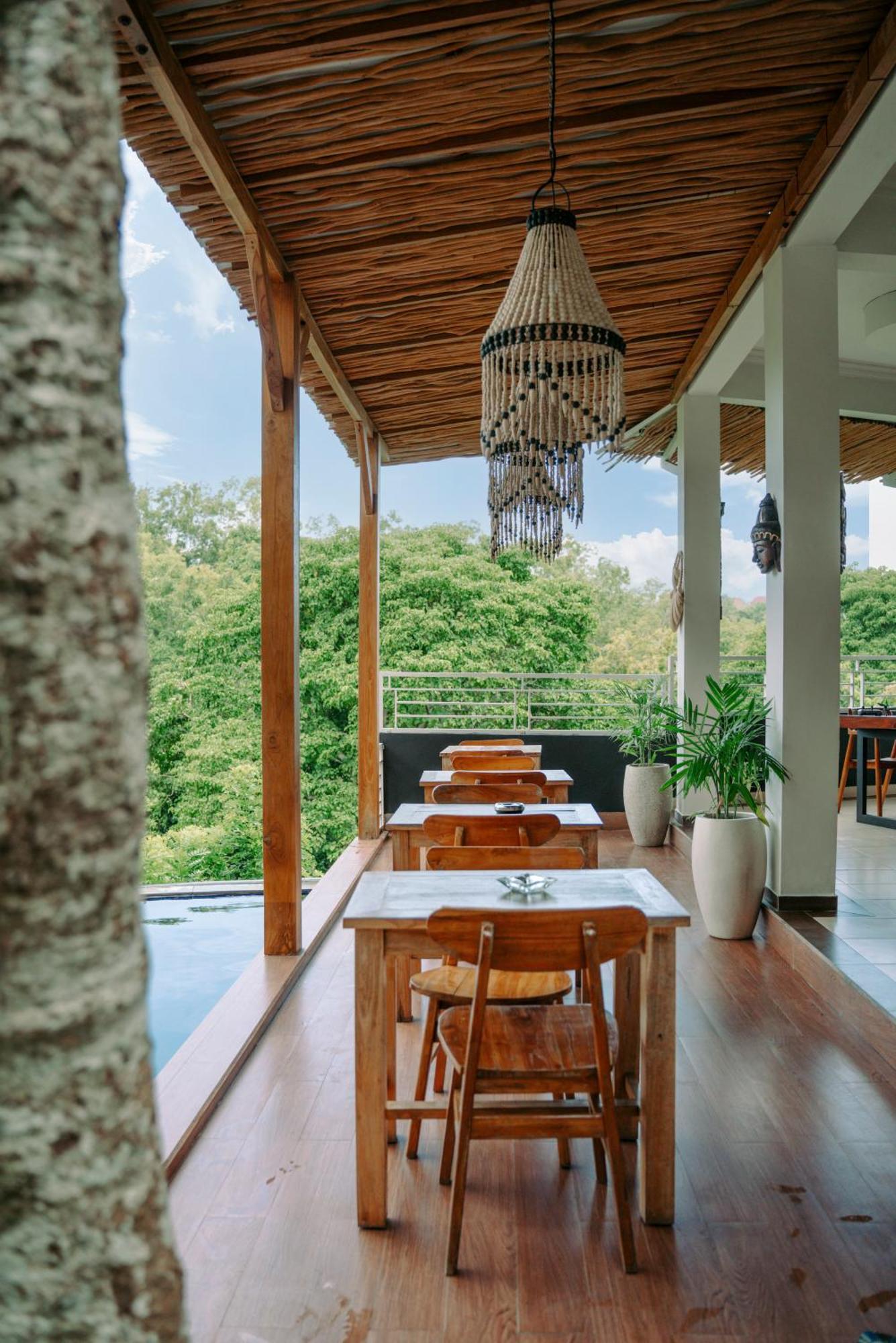 Hostel Bagus Ink Surf Camp Uluwatu Zewnętrze zdjęcie