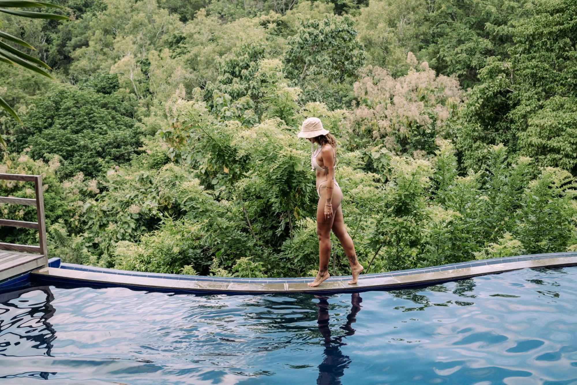 Hostel Bagus Ink Surf Camp Uluwatu Zewnętrze zdjęcie