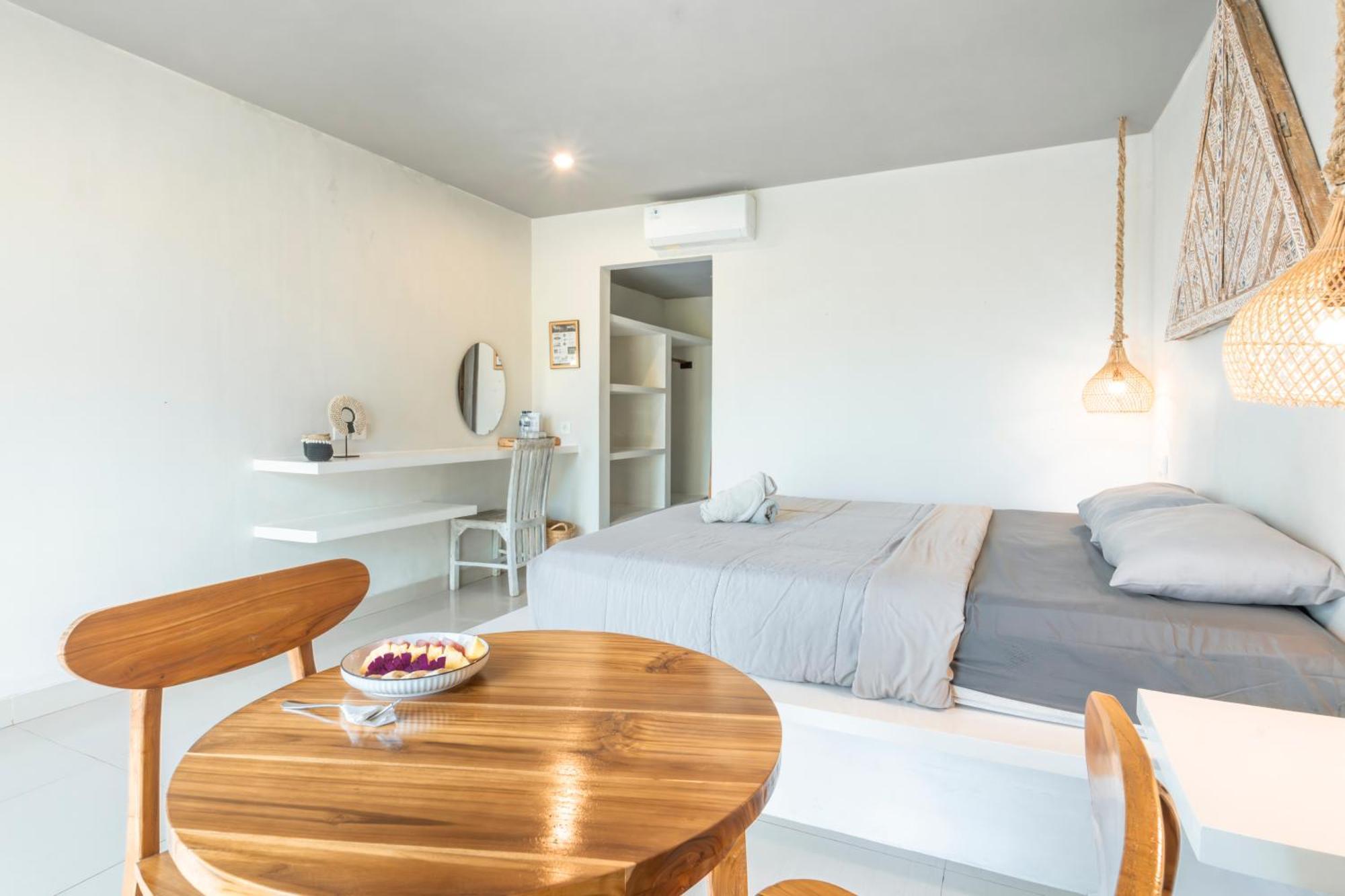 Hostel Bagus Ink Surf Camp Uluwatu Zewnętrze zdjęcie