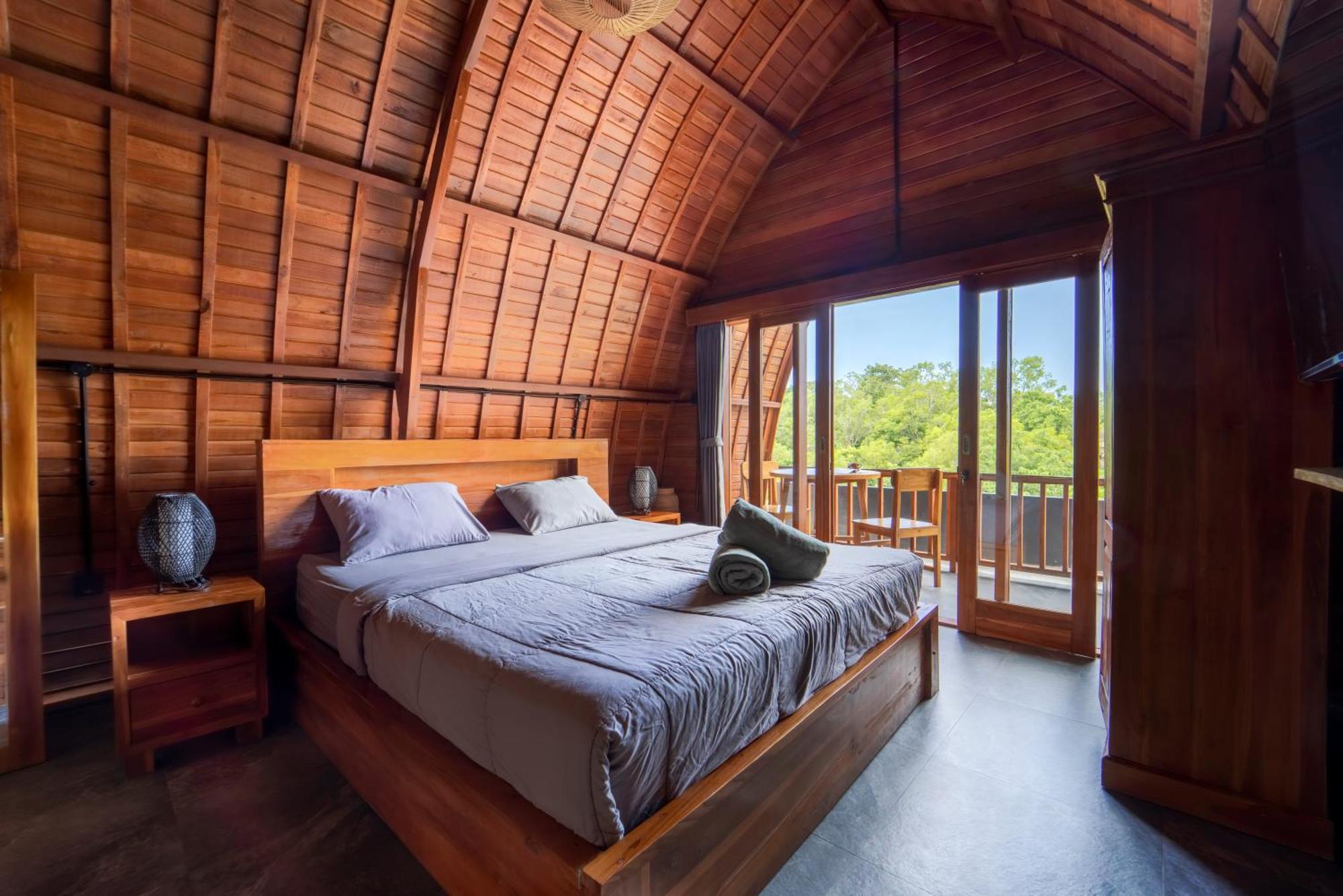 Hostel Bagus Ink Surf Camp Uluwatu Zewnętrze zdjęcie
